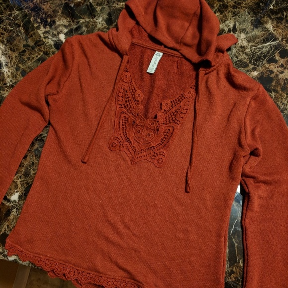 American Rag Burnt Orange Sweater - Picture 3 of 5